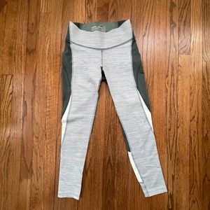 Outdoor Voices Core 7/8 Tech Sweat Leggings - Small